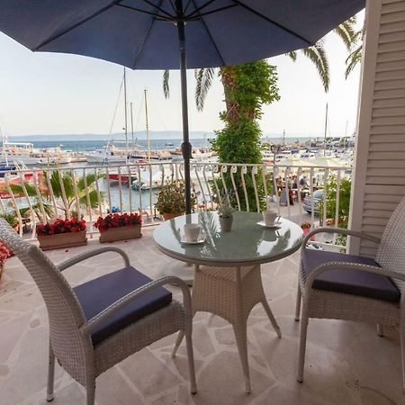 Boutique Waterfront Apartments Podgora Exterior foto