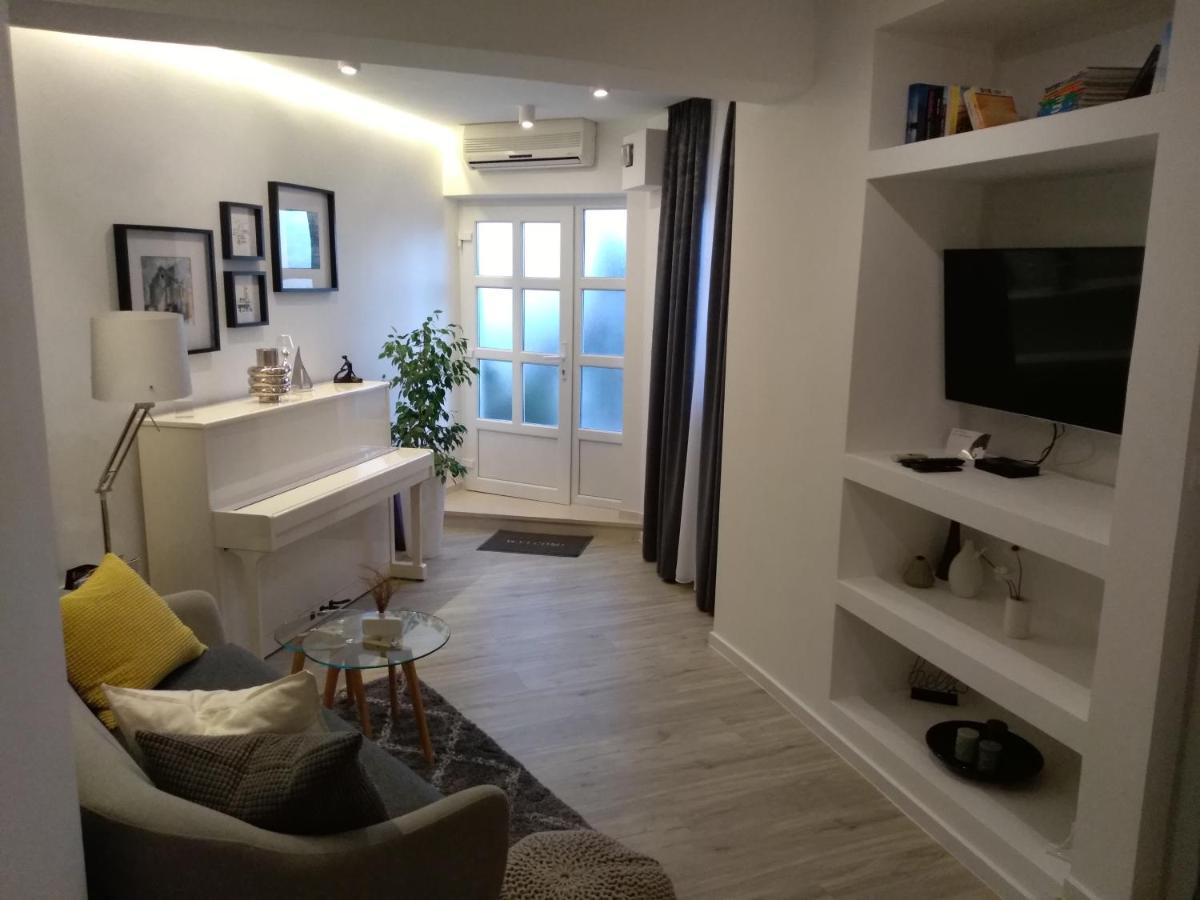 Boutique Waterfront Apartments Podgora Exterior foto