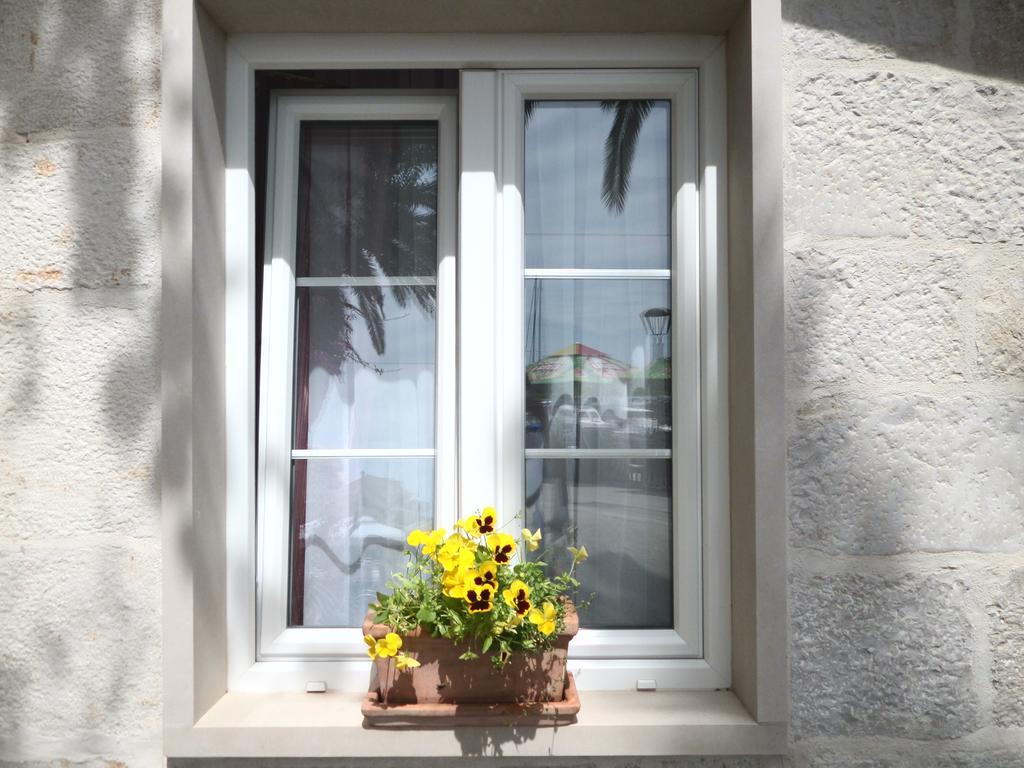 Boutique Waterfront Apartments Podgora Exterior foto